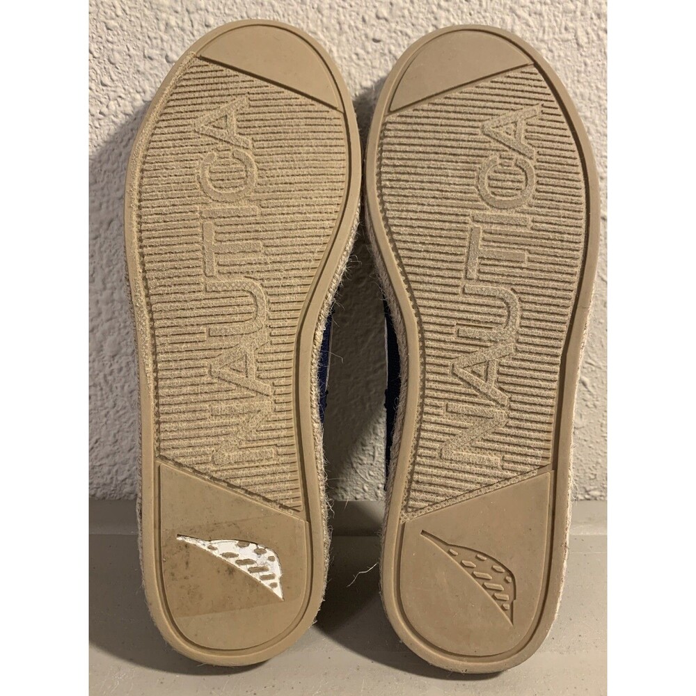Nautica Shoes Womens 8 Navy White Nautical Canvas Flats Slip Ons Coastal Boat - Picture 5 of 7